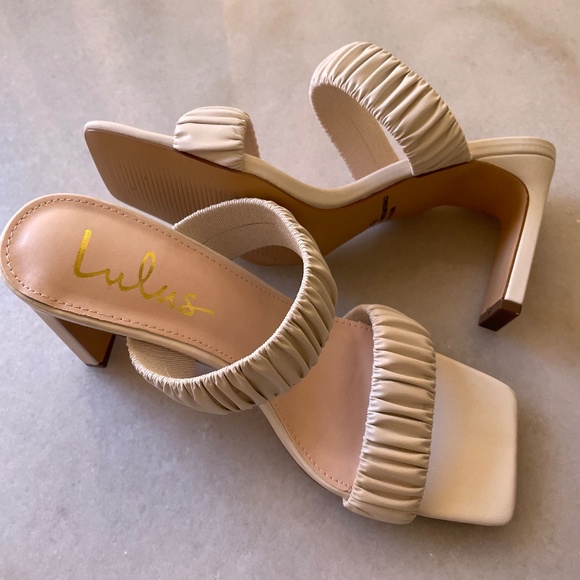 Off White High Heel Sandals - Picture 5 of 8